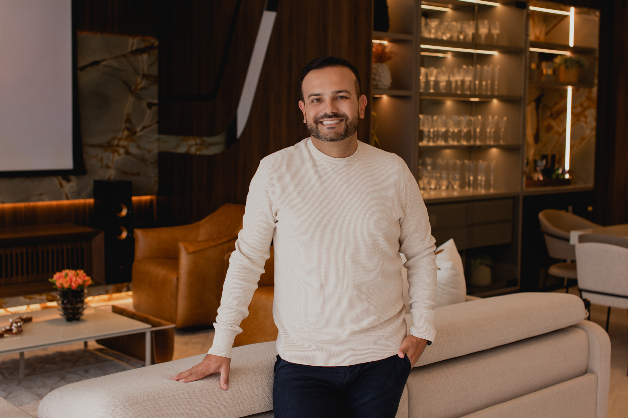 Higor Santos - Especialista em Imóveis de Luxo